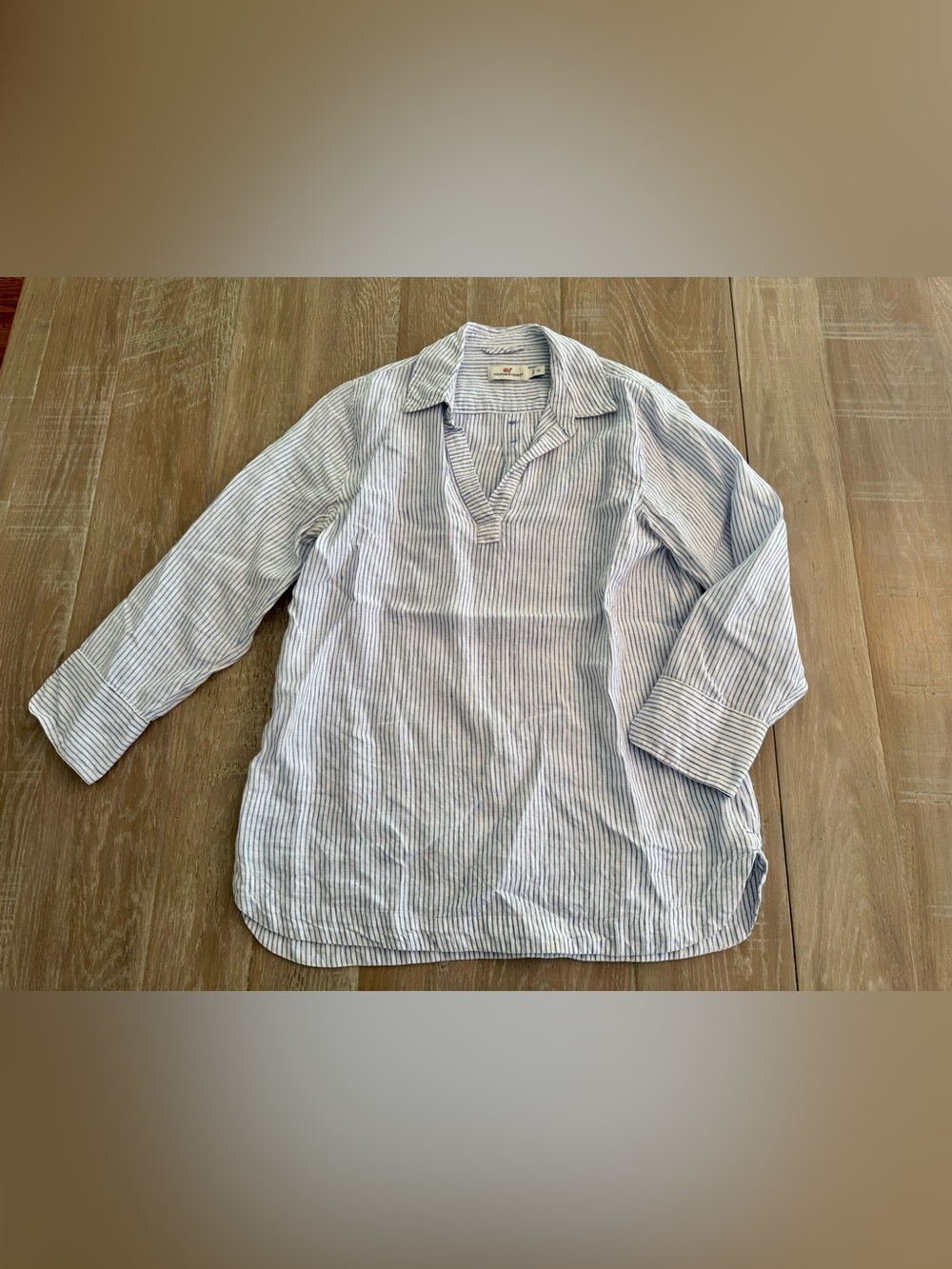 XS vineyard vines linen top